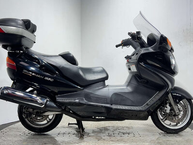Suzuki Burgman 650 AN 2004 18K NON RUNNING MAXI SCOOTER PROJECT SCOOTER 650CC TWIN