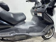 Suzuki Burgman 650 AN 2004 18K NON RUNNING MAXI SCOOTER PROJECT SCOOTER 650CC TWIN 9