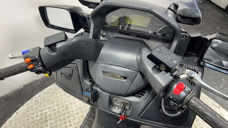 Suzuki Burgman 650 AN 2004 18K NON RUNNING MAXI SCOOTER PROJECT SCOOTER 650CC TWIN 20