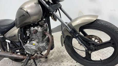 Zontes ZT 2012 20K RUNNING PROJECT BIKE SPARE OR REPAIR 125CC COMMUTER 11