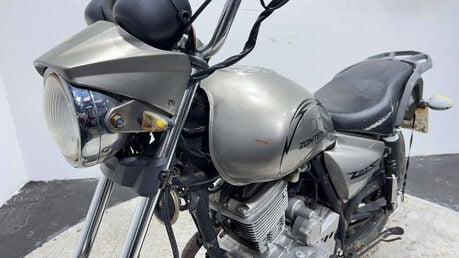 Zontes ZT 2012 20K RUNNING PROJECT BIKE SPARE OR REPAIR 125CC COMMUTER 17