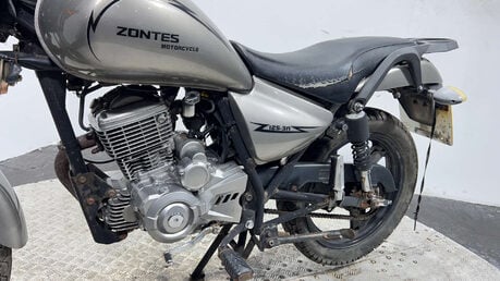 Zontes ZT 2012 20K RUNNING PROJECT BIKE SPARE OR REPAIR 125CC COMMUTER 7