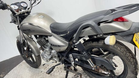 Zontes ZT 2012 20K RUNNING PROJECT BIKE SPARE OR REPAIR 125CC COMMUTER 6