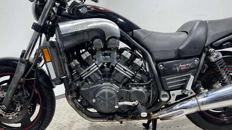 Yamaha Vmax 1200 2007 48K RUNNING PROJECT BIKE SPARES OR REPAIR CLASSIC CRUISER 12