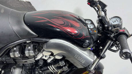 Yamaha Vmax 1200 2007 48K RUNNING PROJECT BIKE SPARES OR REPAIR CLASSIC CRUISER 16