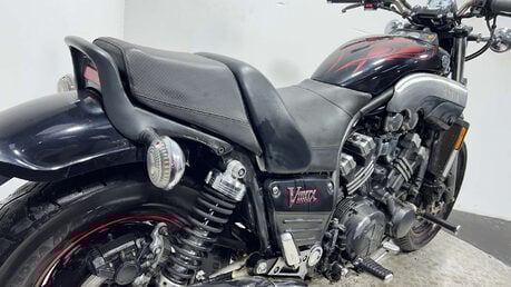 Yamaha Vmax 1200 2007 48K RUNNING PROJECT BIKE SPARES OR REPAIR CLASSIC CRUISER 7