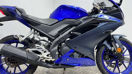 Yamaha R125 YZF 125 2022 17K RIDES WELL LONG MOT SPORTS BIKE 125CC 11