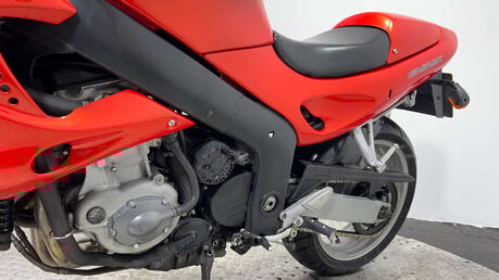 Triumph Sprint 2003 31K GOOD RUNNING CLEAN PROJECT BIKE COMMUTER 955CC 24