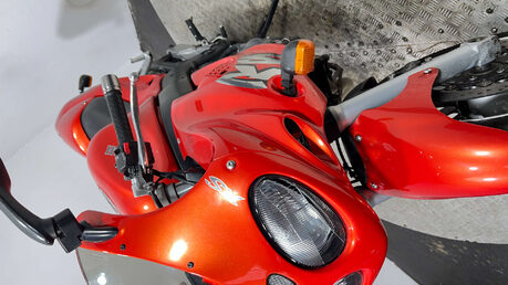 Triumph Sprint 2003 31K GOOD RUNNING CLEAN PROJECT BIKE COMMUTER 955CC 23