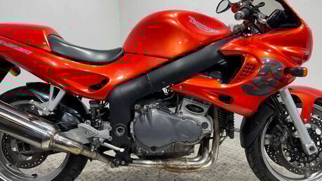 Triumph Sprint 2003 31K GOOD RUNNING CLEAN PROJECT BIKE COMMUTER 955CC 5