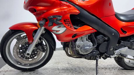 Triumph Sprint 2003 31K GOOD RUNNING CLEAN PROJECT BIKE COMMUTER 955CC 15