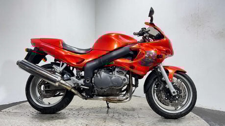 Triumph Sprint 2003 31K GOOD RUNNING CLEAN PROJECT BIKE COMMUTER 955CC 10