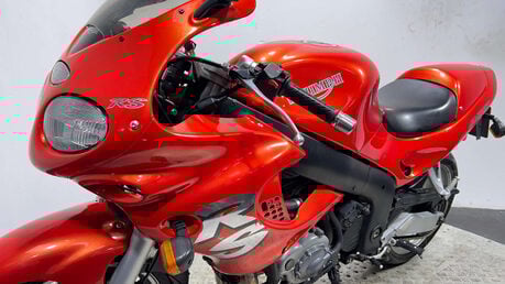 Triumph Sprint 2003 31K GOOD RUNNING CLEAN PROJECT BIKE COMMUTER 955CC 14