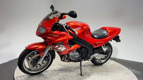 Triumph Sprint 2003 31K GOOD RUNNING CLEAN PROJECT BIKE COMMUTER 955CC 13