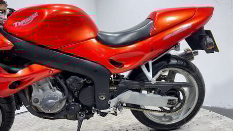 Triumph Sprint 2003 31K GOOD RUNNING CLEAN PROJECT BIKE COMMUTER 955CC 16