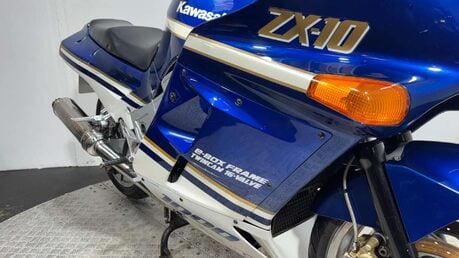 Kawasaki ZX 1989 43k long mot trade sale classic 1000cc super sport 28