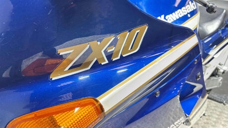 Kawasaki ZX 1989 43k long mot trade sale classic 1000cc super sport 16