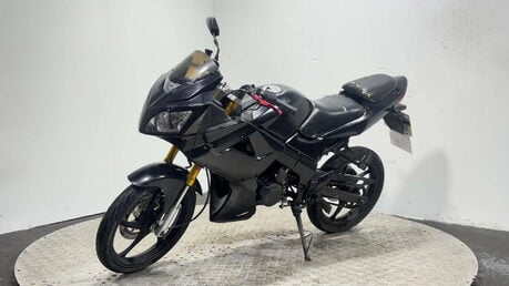 Lexmoto XTR 2014 RUNNING SPORTS BIKE PROJECT BIKE 125CC MANUAL LEARNER 5