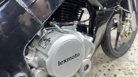 Lexmoto XTR 2014 RUNNING SPORTS BIKE PROJECT BIKE 125CC MANUAL LEARNER 19