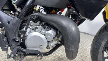 Generic Trigger 50 2011 2 STROKE 50CC SUPERMOTO ENDURO GEARED BIKE 2T PROJECT 21