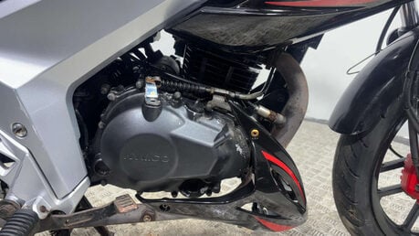 Kymco Visar 125 22K RUNNING PROJECT BIKE SPARES OR REPAIR 125CC NAKED BIKE 9