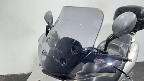 Yamaha Majesty 125 2004 YP125 32K PROJECT LARGE MAXI SCOOTER 125CC 25