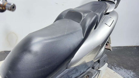 Yamaha Majesty 125 2004 YP125 32K PROJECT LARGE MAXI SCOOTER 125CC 23