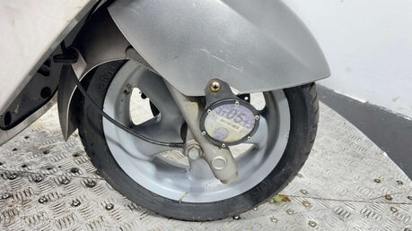 Yamaha Majesty 125 2004 YP125 32K PROJECT LARGE MAXI SCOOTER 125CC 20