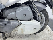 Yamaha Majesty 125 2004 YP125 32K PROJECT LARGE MAXI SCOOTER 125CC 9