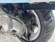 Aprilia Mojito 2005 NON RUNNING PROJECT BIKE SPARES OR REPAIR 125CC SCOOTER 17