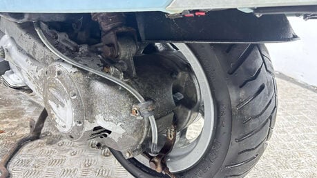 Aprilia Mojito 2005 NON RUNNING PROJECT BIKE SPARES OR REPAIR 125CC SCOOTER 17