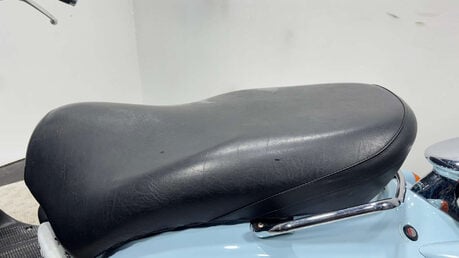 Aprilia Mojito 2005 NON RUNNING PROJECT BIKE SPARES OR REPAIR 125CC SCOOTER 15