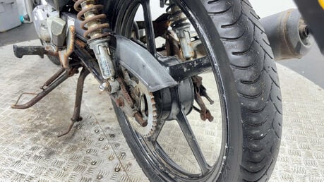 Yamaha YBR 125 2007 23K NON RUNNING COMMUTER PROJECT BIKE SPARES OR REPAIR 125CC 8