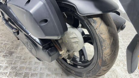 Peugeot Kisbee GT 2022 11K NON RUNNING PROJECT SCOOTER BIKE 50CC 4 STROKE AUTO 25