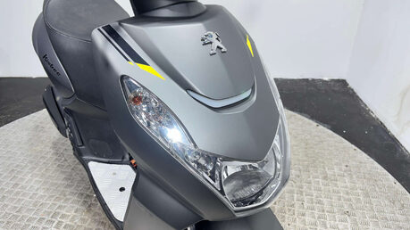 Peugeot Kisbee GT 2022 11K NON RUNNING PROJECT SCOOTER BIKE 50CC 4 STROKE AUTO 16