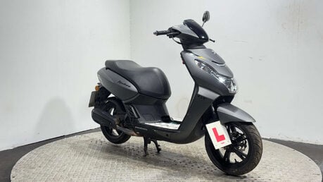 Peugeot Kisbee GT 2022 11K NON RUNNING PROJECT SCOOTER BIKE 50CC 4 STROKE AUTO 2