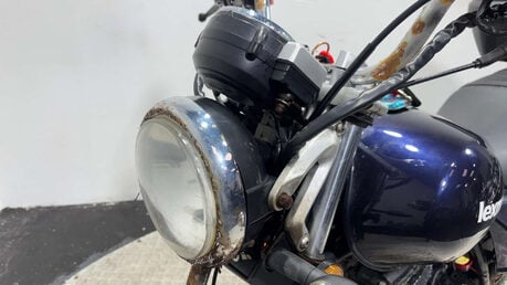 Lexmoto ZSB 2016 8k non running project bike spares or repair 125cc 20