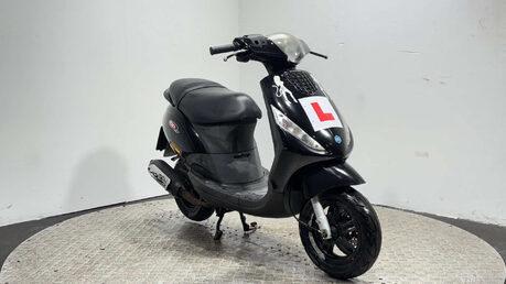 Piaggio Zip 2010 20K RUNNING 2 STROKE PROJECT SCOOTER 50CC 2T 4