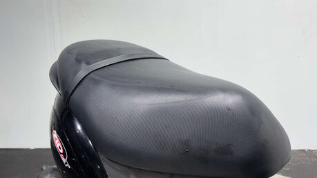 Piaggio Zip 2010 20K RUNNING 2 STROKE PROJECT SCOOTER 50CC 2T 9