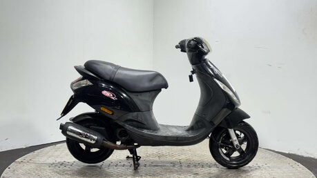 Piaggio Zip 2010 20K RUNNING 2 STROKE PROJECT SCOOTER 50CC 2T 1