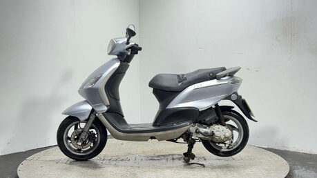 Piaggio Fly 2008 18k RUNNING PROJECT 50CC SCOOTER 4 STROKE BIKE AUTO 5
