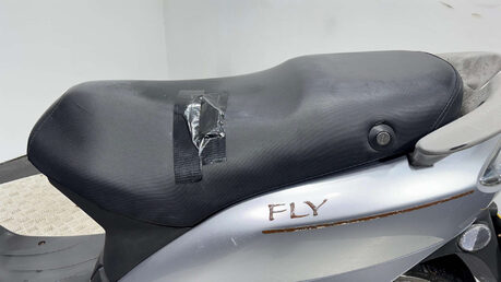 Piaggio Fly 2008 18k RUNNING PROJECT 50CC SCOOTER 4 STROKE BIKE AUTO 13