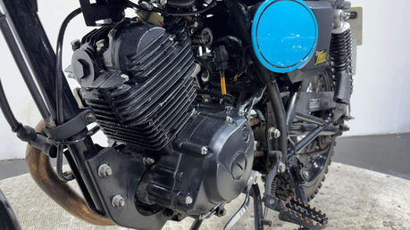 Ajs Tempest Scrambler 125 2018 9K NON RUNNER PROJECT BIKE SPARES OR REPAIR 125CC RETRO 26