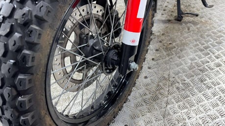 Ajs Tempest Scrambler 125 2018 9K NON RUNNER PROJECT BIKE SPARES OR REPAIR 125CC RETRO 20