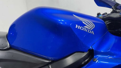 Honda CBR 2006 ONLY 11K GREAT RUNNER 600CC SUPER SPORT PROJECT TRACK BIKE 36