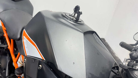 KTM RC 390 2016 14K GOOD RUNNING PROJECT BIKE SPARES OR REPAIR A2 390CC 18