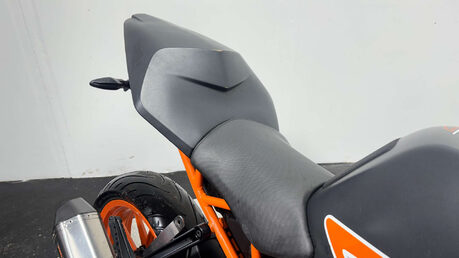 KTM RC 390 2016 14K GOOD RUNNING PROJECT BIKE SPARES OR REPAIR A2 390CC 17