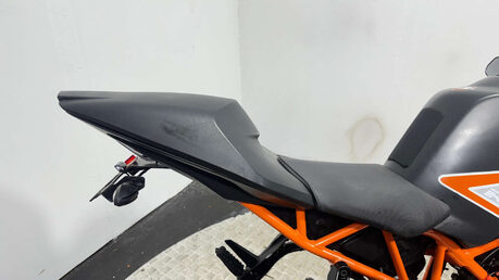 KTM RC 390 2016 14K GOOD RUNNING PROJECT BIKE SPARES OR REPAIR A2 390CC 29