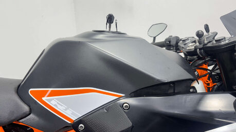 KTM RC 390 2016 14K GOOD RUNNING PROJECT BIKE SPARES OR REPAIR A2 390CC 30