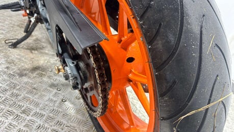 KTM RC 390 2016 14K GOOD RUNNING PROJECT BIKE SPARES OR REPAIR A2 390CC 11